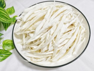 比肉还好吃的手撕杏鲍菇 